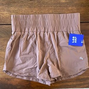 High waisted workout short